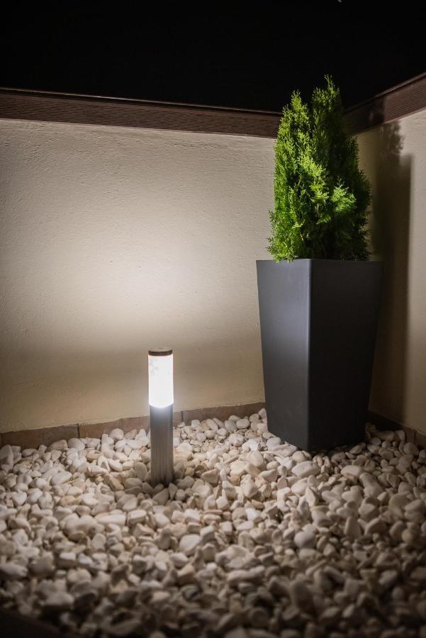 雅典Noho Boutique , Premium Living Lazeon 7公寓 外观 照片